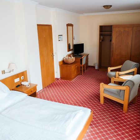 Seehotel Ressmann Drobollach am Faakersee Eksteriør billede