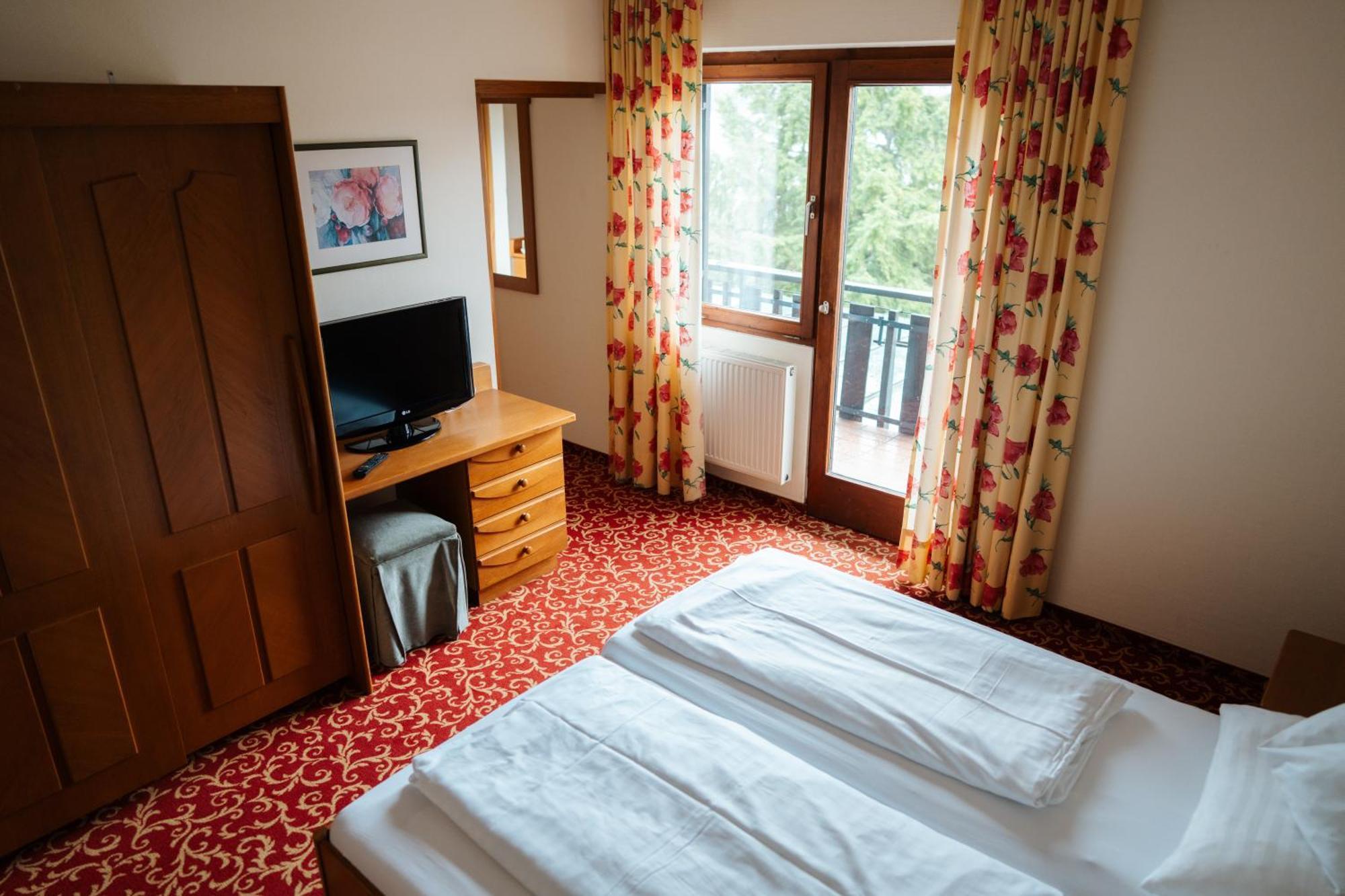 Seehotel Ressmann Drobollach am Faakersee Eksteriør billede