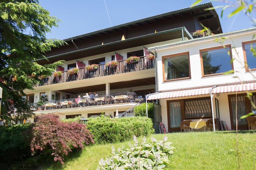 Seehotel Ressmann Drobollach am Faakersee Eksteriør billede